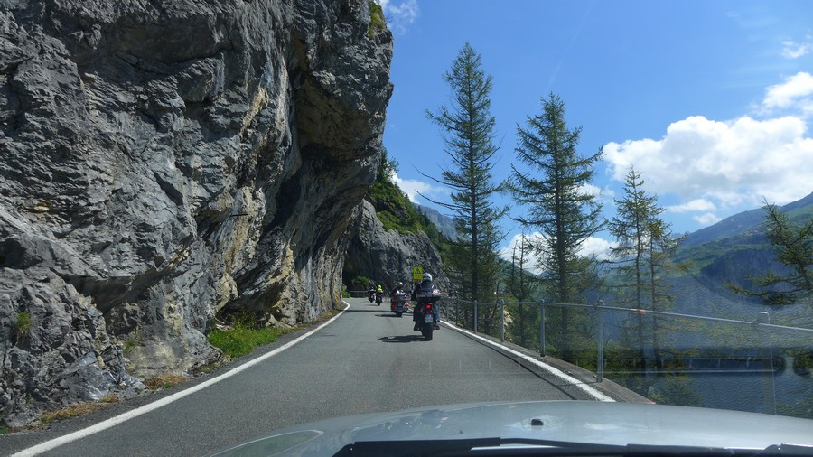 Name:  Furka Pass  P1080556.jpg
Views: 6671
Size:  189.9 KB