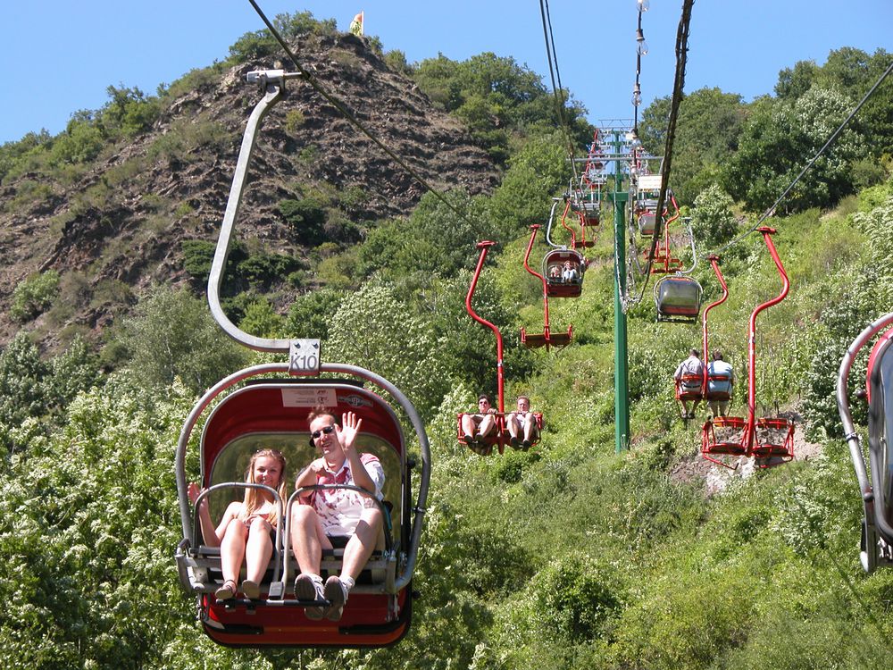 Name:  Cochem _Sesselbahn_30_36d9ea5f03.jpg
Views: 10061
Size:  259.4 KB