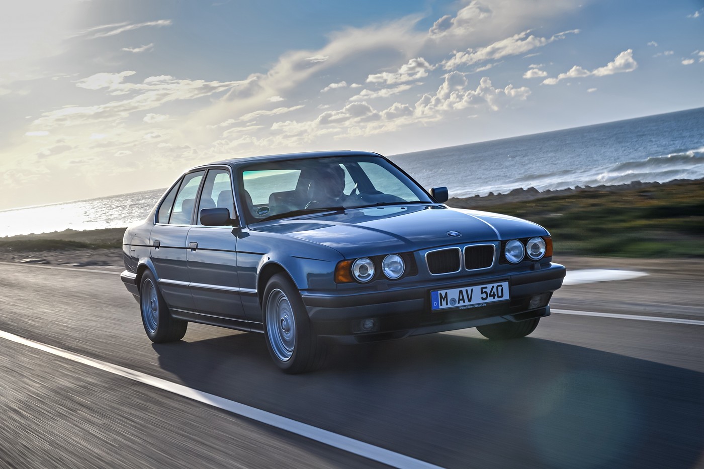 Name:  bmw_540i_29.jpg
Views: 4234
Size:  234.0 KB