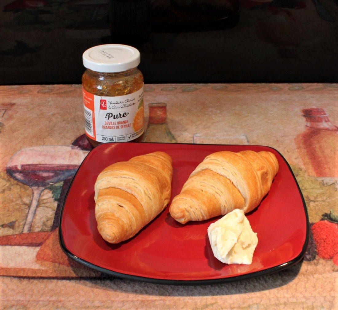 Name:  Croissants..JPG
Views: 1701
Size:  640.4 KB