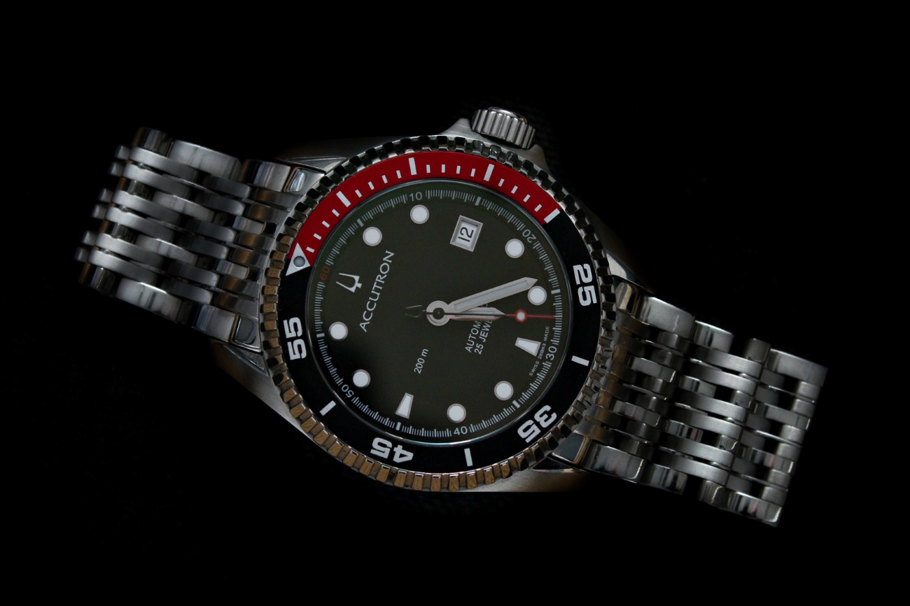 Name:  Accutron.JPG
Views: 1130
Size:  629.7 KB