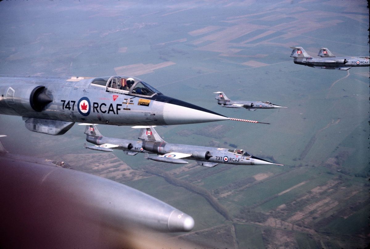 Name:  CF-104.jpg
Views: 5947
Size:  267.8 KB