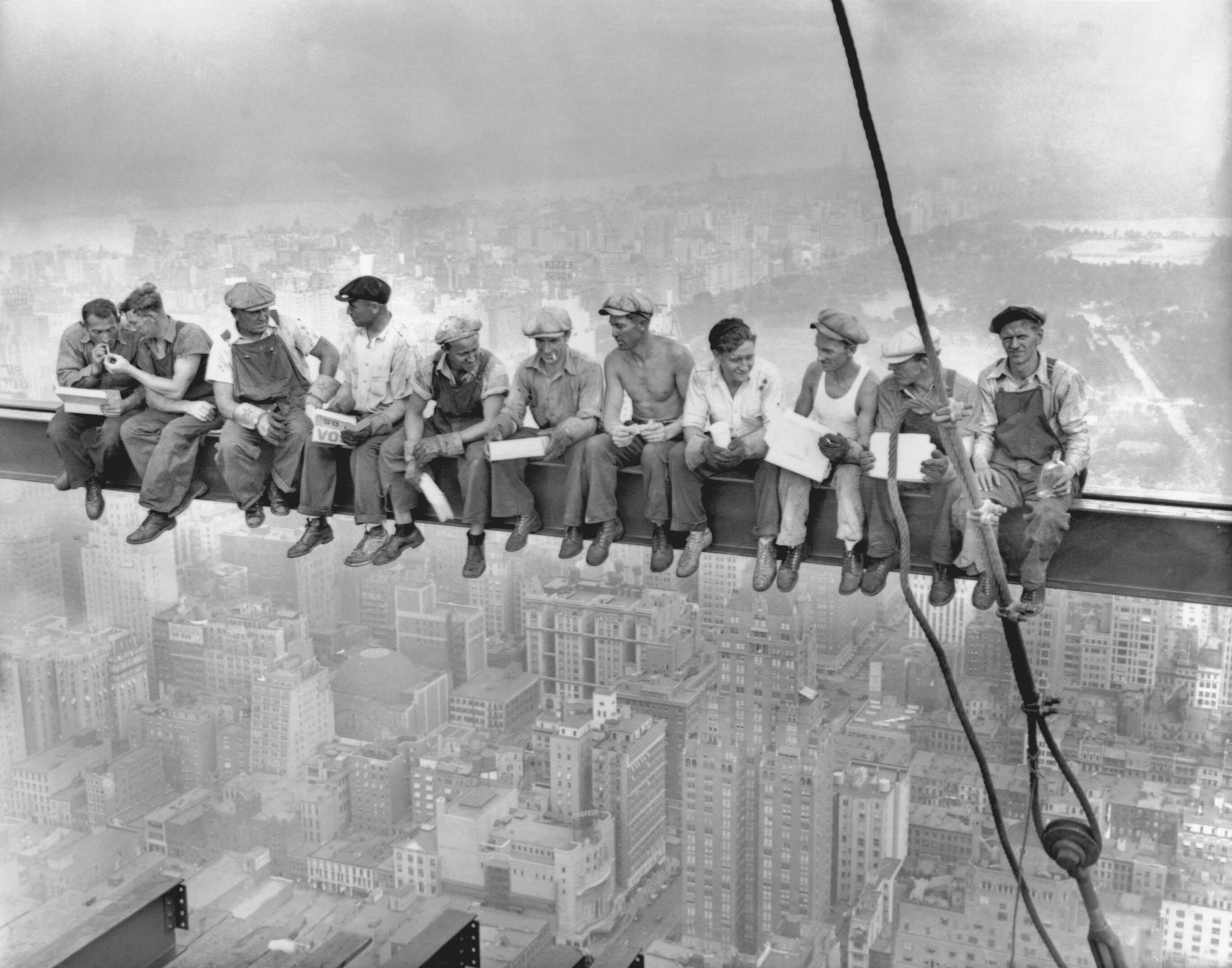 Name:  Lunch_atop_a_Skyscraper_-_Charles_Clyde_Ebbets.jpg
Views: 1943
Size:  309.3 KB