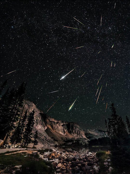 Name:  Perseids..jpg
Views: 2075
Size:  120.9 KB