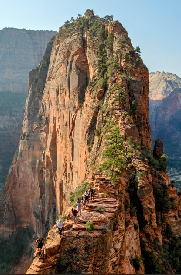 Name:  140-Angels Landing(2).jpg
Views: 166
Size:  548.2 KB