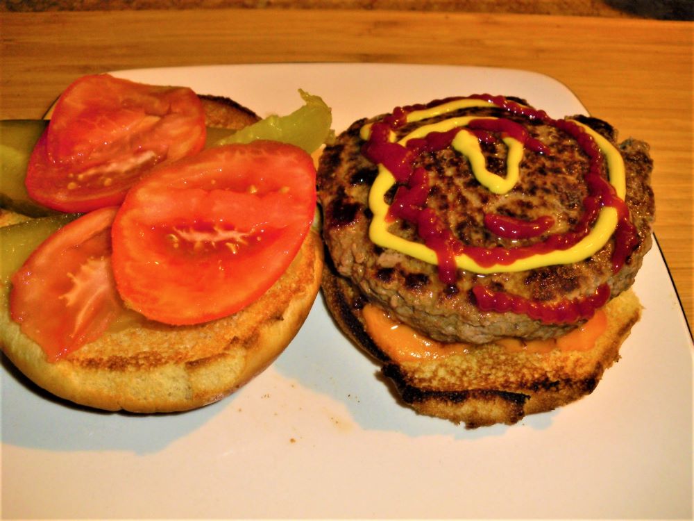 Name:  Burger..JPG
Views: 410
Size:  102.0 KB