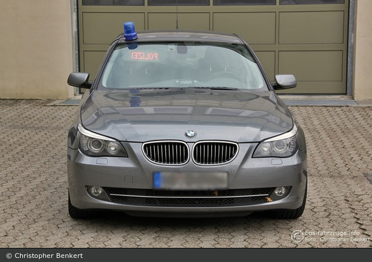 Name:  polizei   67287-large.jpg
Views: 5494
Size:  97.7 KB