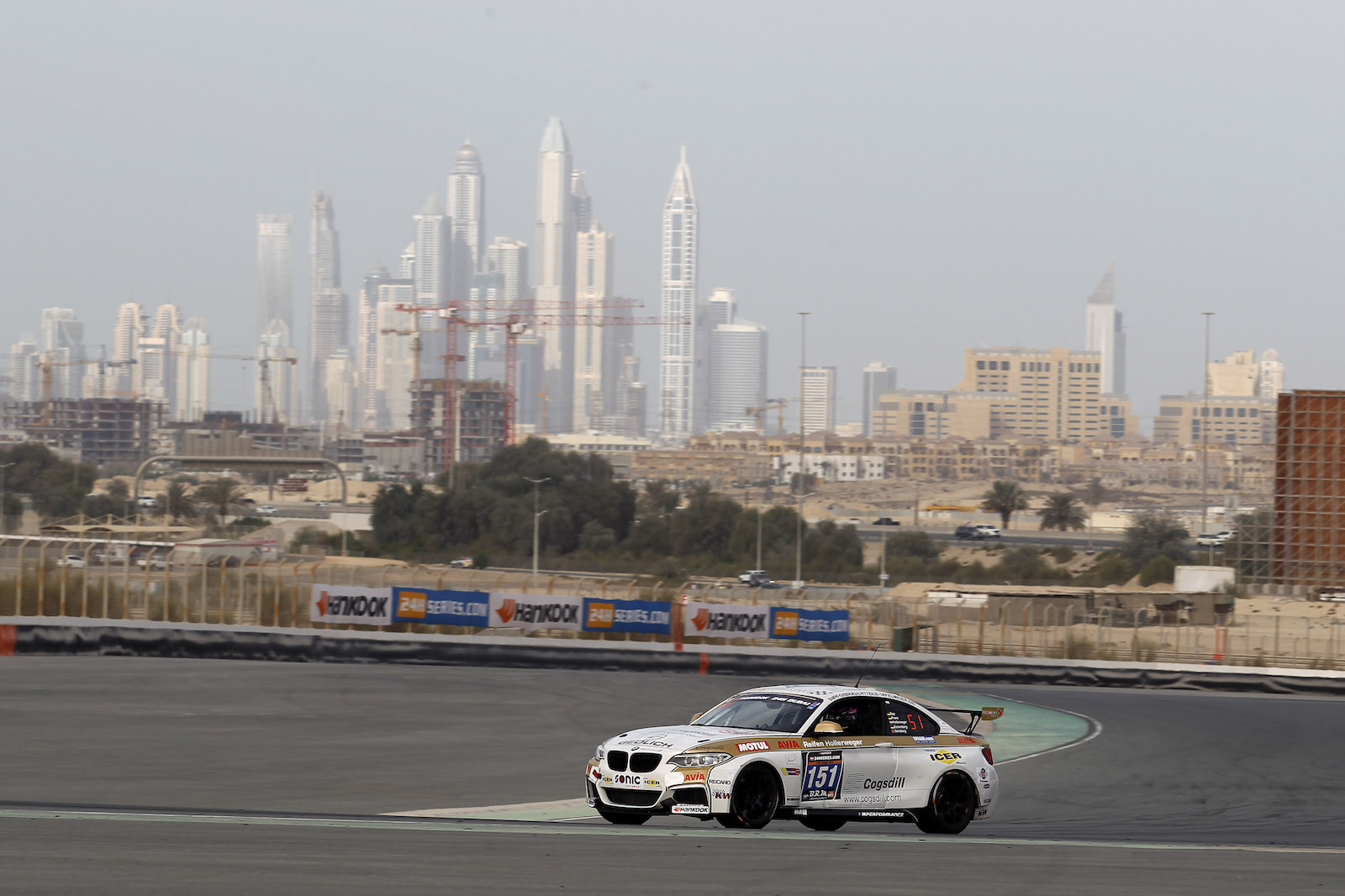 Name:  P90246481_highRes_dubai-uea-12-14-01-2.jpg
Views: 11018
Size:  241.5 KB