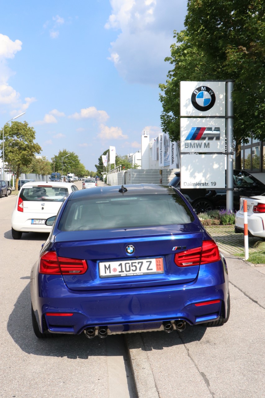 Name:  BMW_M1.jpg
Views: 6520
Size:  267.8 KB