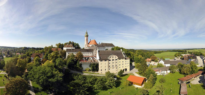 Name:  Kloster Andrechs mdb_109617_kloster_andechs_panorama_704x328.jpg
Views: 26357
Size:  59.1 KB