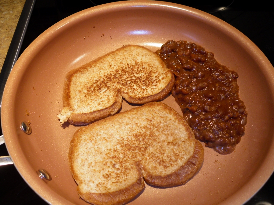 Name:  Beans on toast..JPG
Views: 475
Size:  521.0 KB