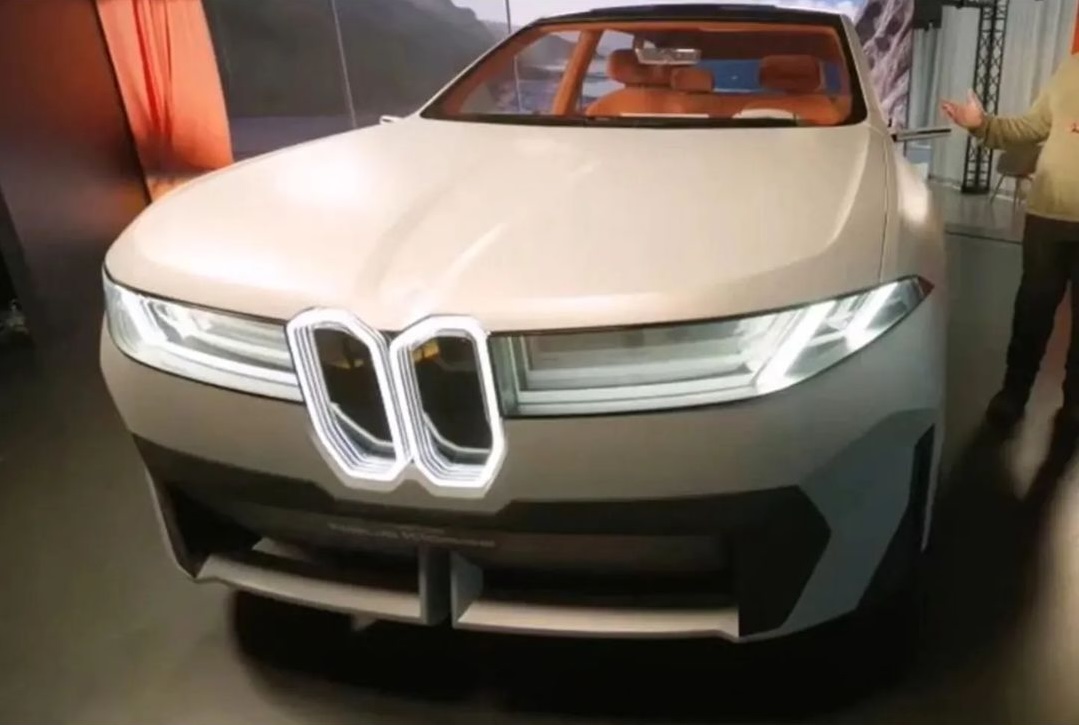 Name:  BMW Vision Neue Klasse X Leaked.jpg
Views: 34480
Size:  127.7 KB
