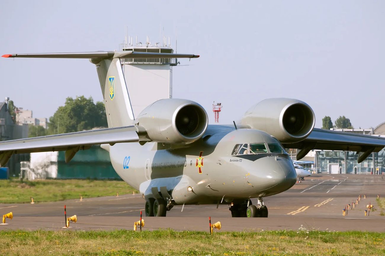 Name:  Antonov AN-72 Coaler.jpg
Views: 426
Size:  127.3 KB